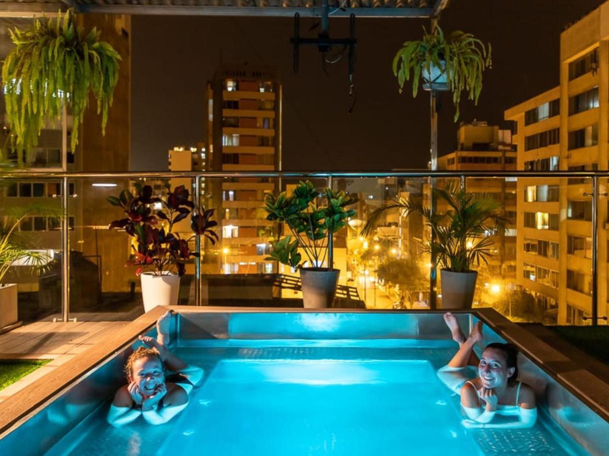 Alpes Lima Kennedy Hostel Екстериор снимка